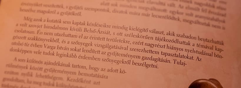 Könyv belső